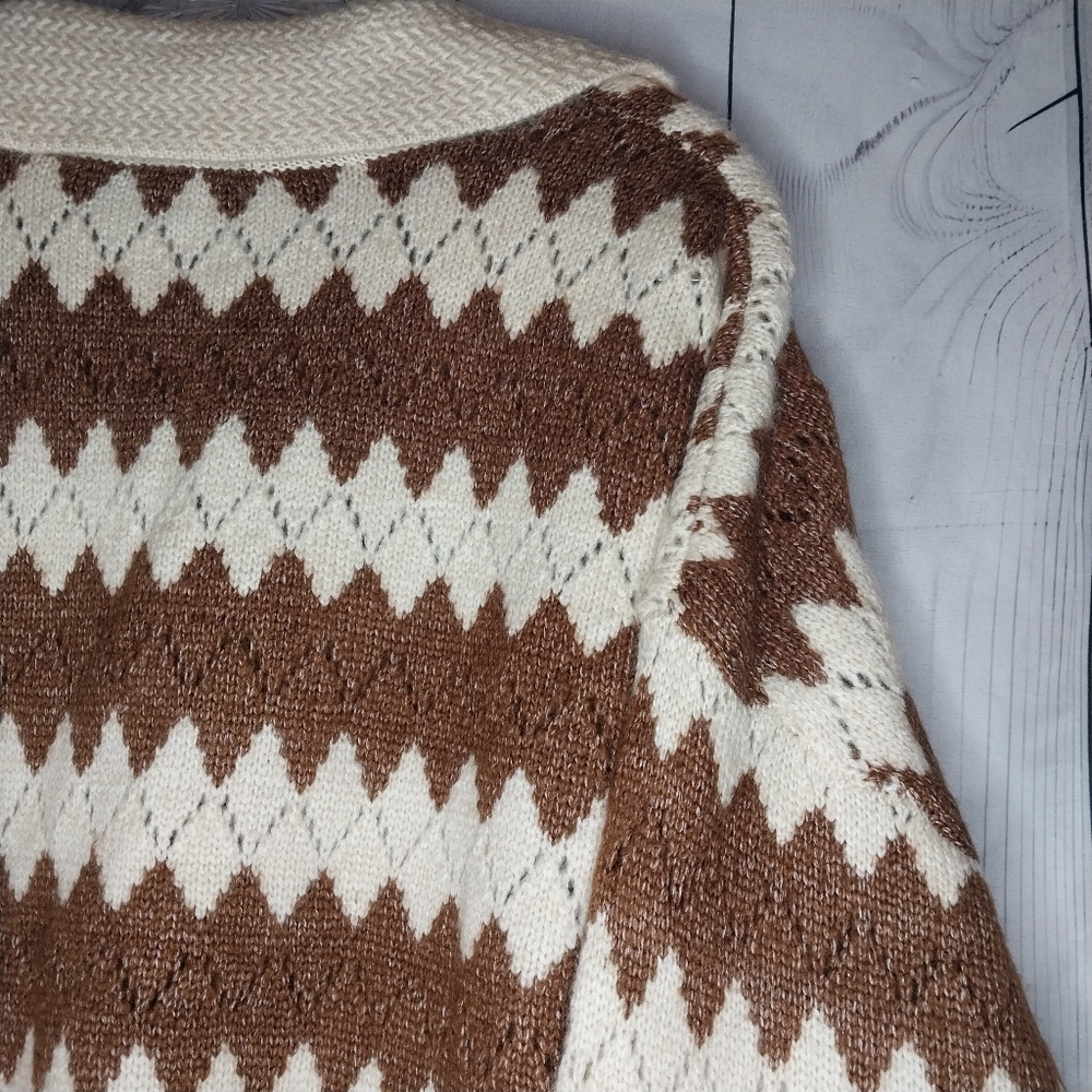 a.n.a a New Approach V-Neck Sweater in Cream and Brown Size XL NWT - Picture 12 of 15